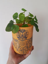 Load image into Gallery viewer, Ceramic vase, Bat